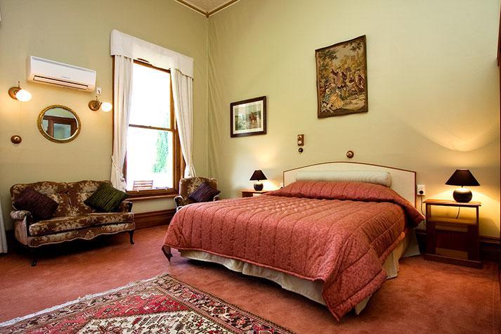 Hotel Ugbrooke Country Estate Lower Dashwood Esterno foto