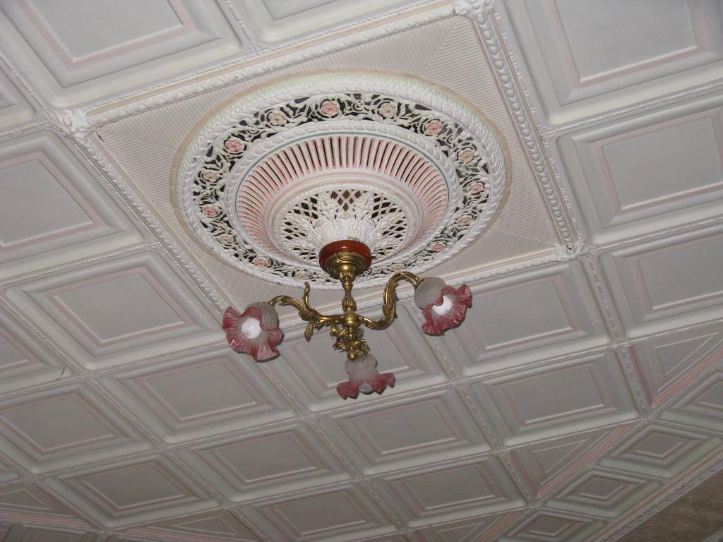 Hotel Ugbrooke Country Estate Lower Dashwood Esterno foto