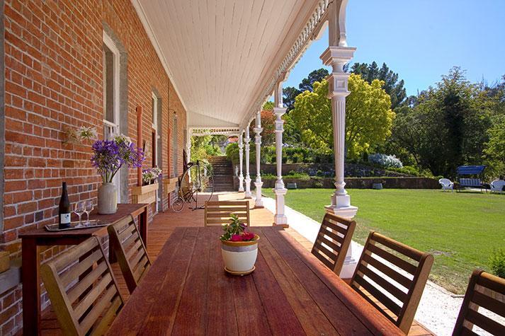 Hotel Ugbrooke Country Estate Lower Dashwood Esterno foto